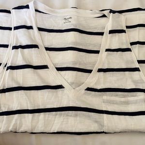 Madewell v neck cotton pocket tank